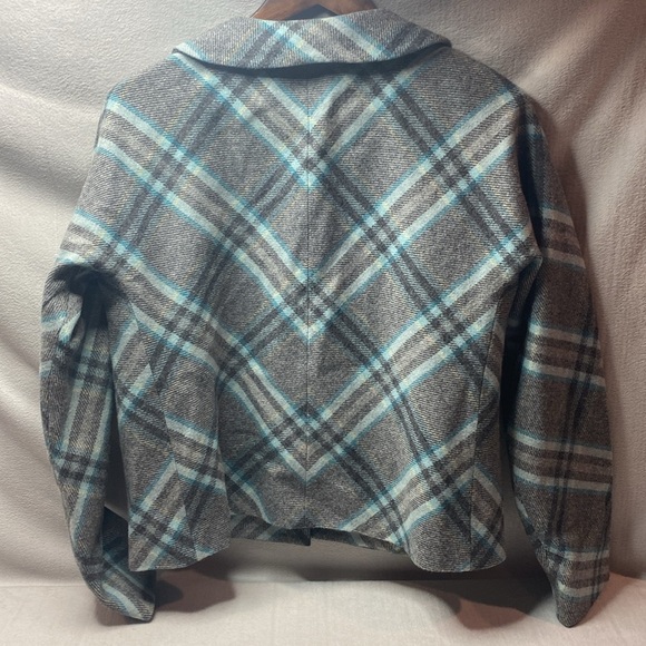 Pendleton gray and blue cape/blazer size Medium - Picture 3 of 4